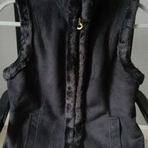 Chaps ladies S black fur lined vest